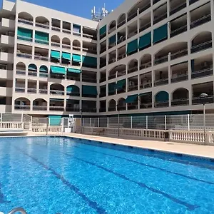 Vacaciones En Pineda Con 2 Piscinas, Playa A 5 Min Apartamento